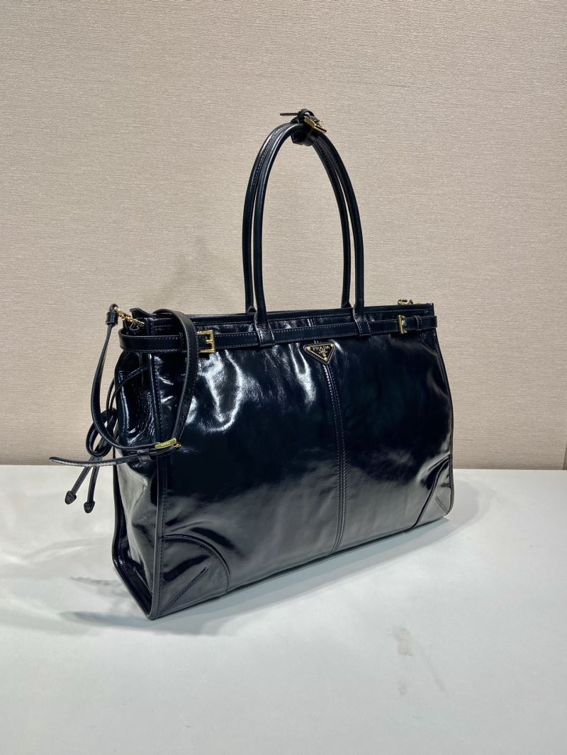 Pra*a top handle bags